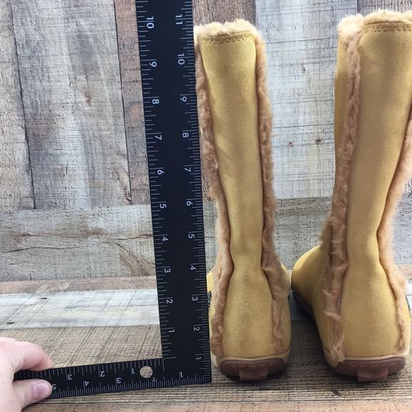 Timberland Earthkeepers Tan Mukluk Fur Lined Winter Boots Womens 6 Mid Calf - Picture 9 of 13